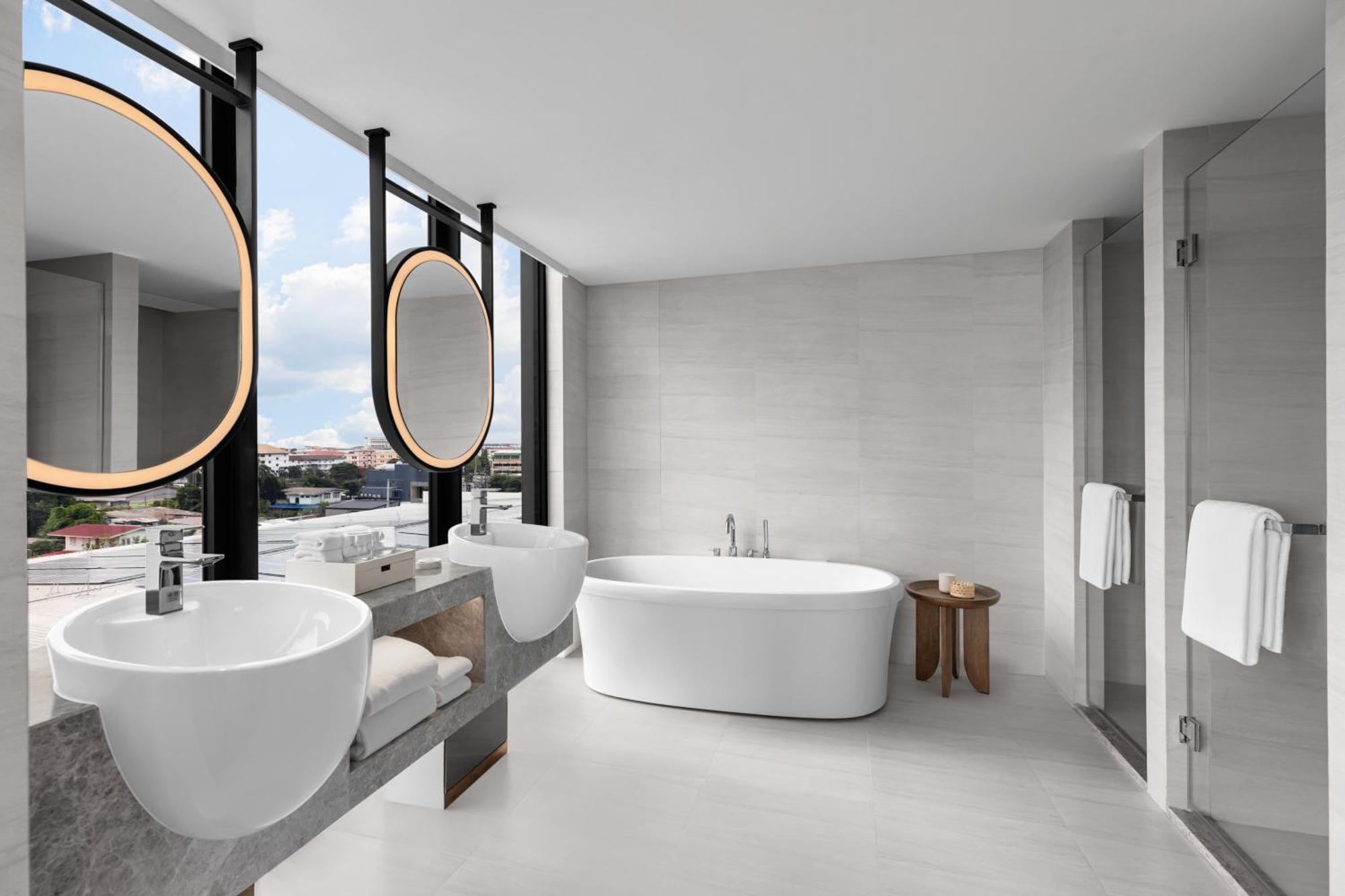 Courtyard By Marriott Bangkok Suvarnabhumi Airport Ruang foto